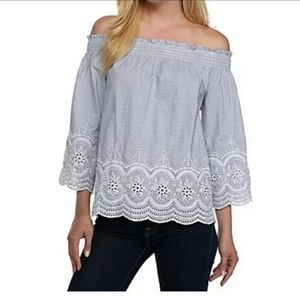 crown & ivy off the shoulder top